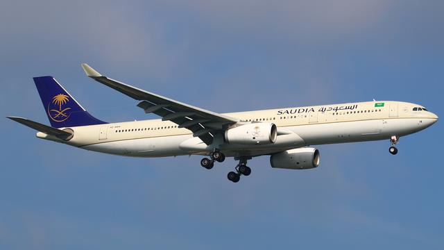 HZ-AQ14:Airbus A330-300:Saudia
